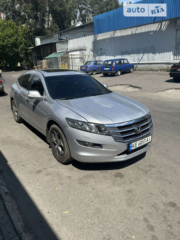 Honda Crosstour (2011)