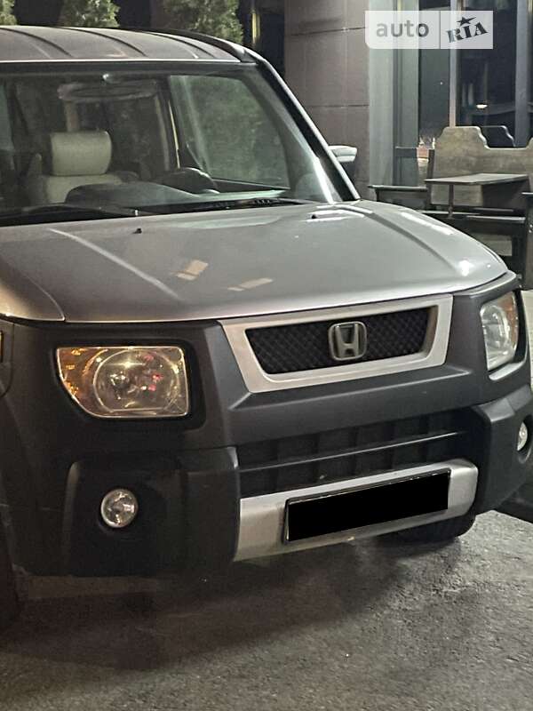 Honda Element (2003)