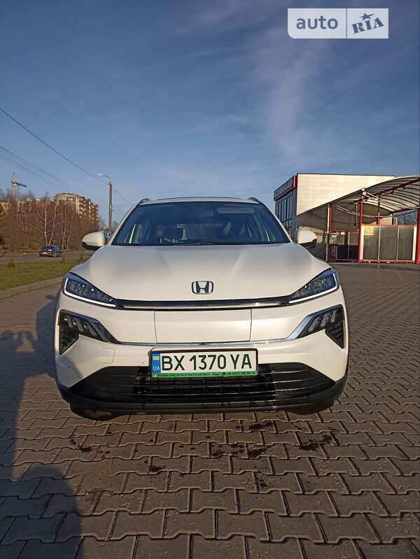 Honda M-nv (2022)
