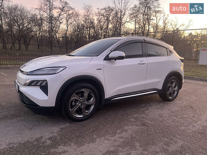 Honda M-nv (2022)