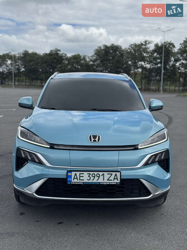 Honda M-nv (2023)