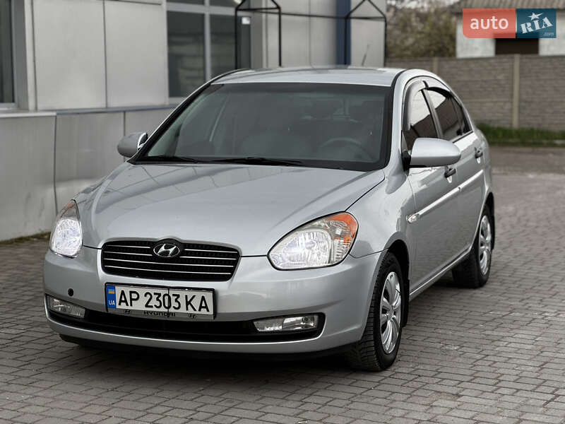 Hyundai Accent (2006)
