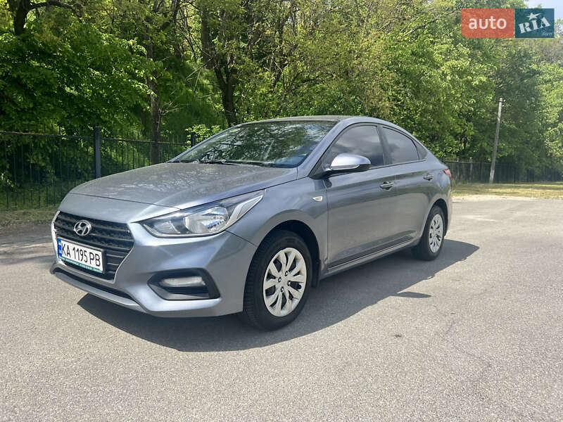 Hyundai Accent (2017)