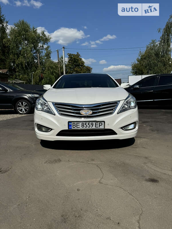 Hyundai Azera (2013)