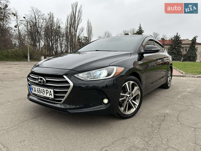 Hyundai Elantra (2017)
