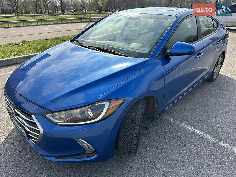 Hyundai Elantra (2018)