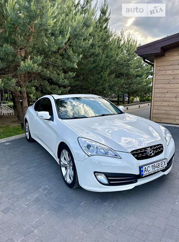 Hyundai Genesis coupe (2011)