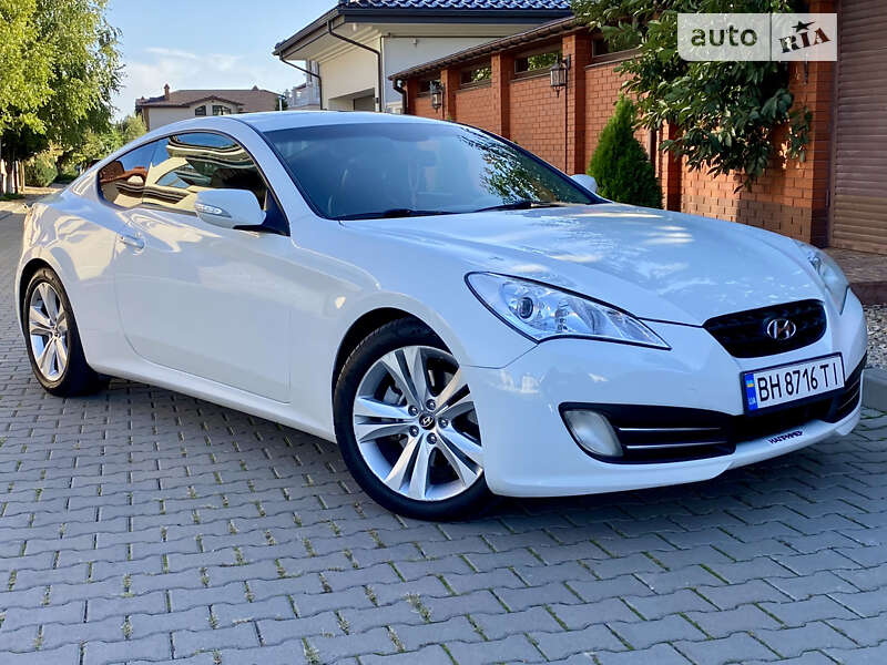 Hyundai Genesis coupe (2010)