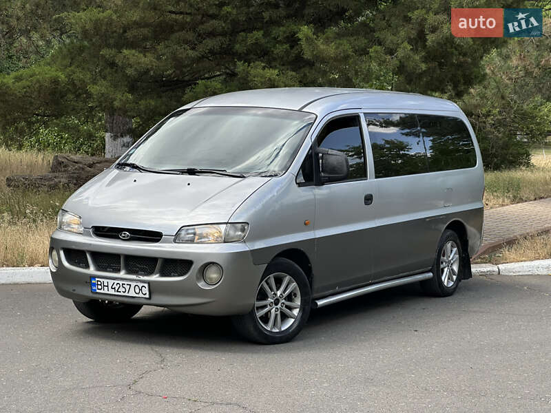 Hyundai H 100 (1999)
