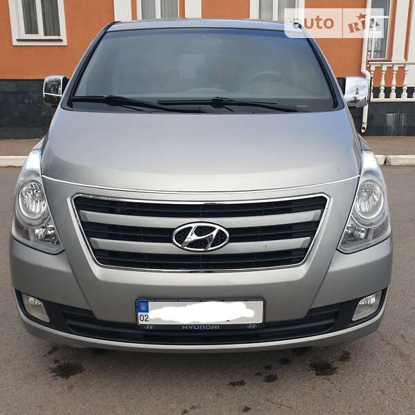 Hyundai H-1 (2015)