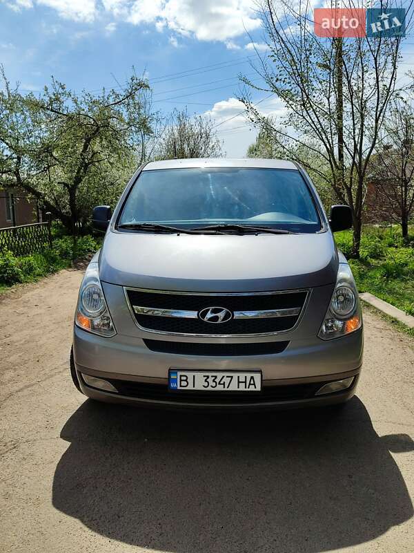Hyundai H-1 (2011)