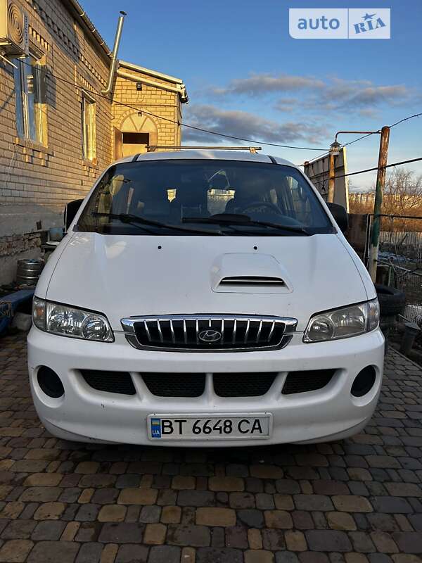 Hyundai H-1 (2005)