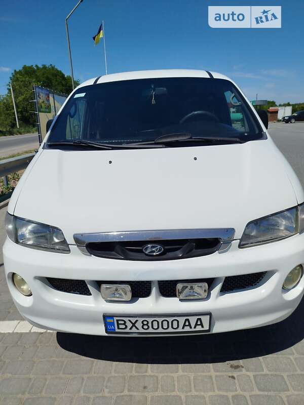Hyundai H200 (2001)