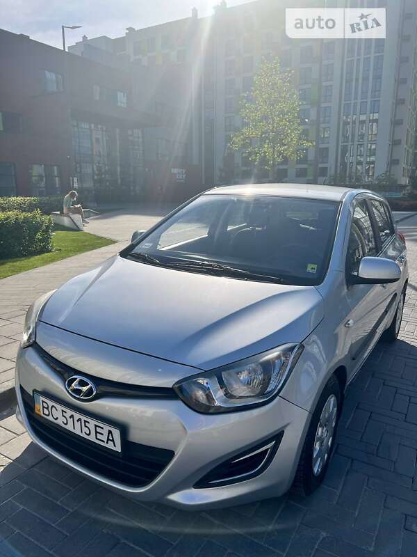 Hyundai I20 (2013)