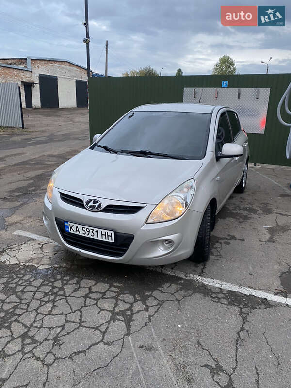 Hyundai I20 (2012)