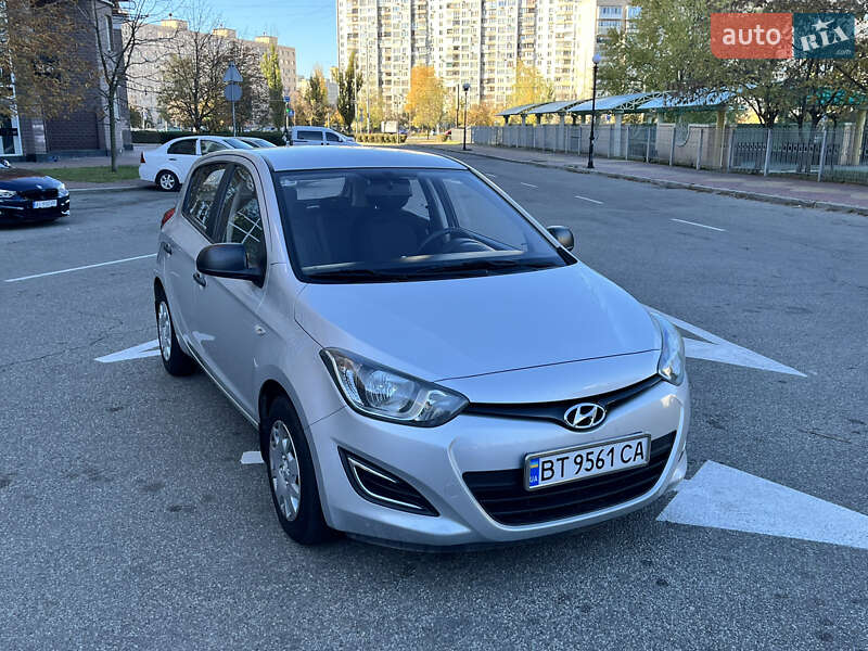 Hyundai I20 (2013)