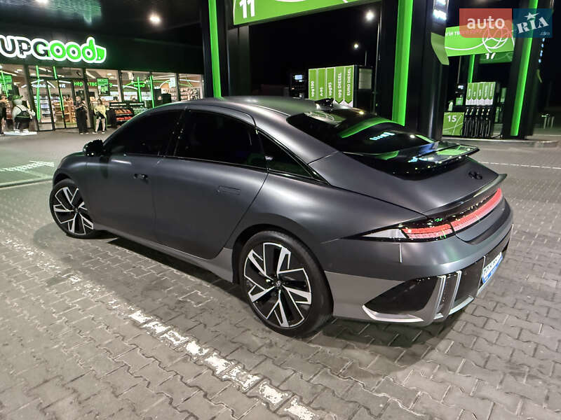 Hyundai Ioniq 6 (2023)