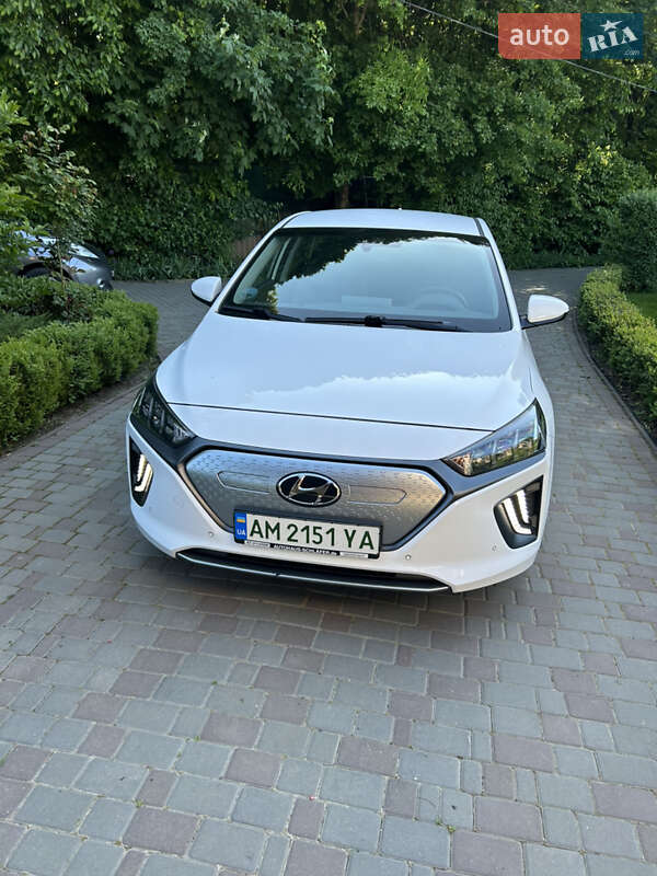 Hyundai Ioniq (2020)