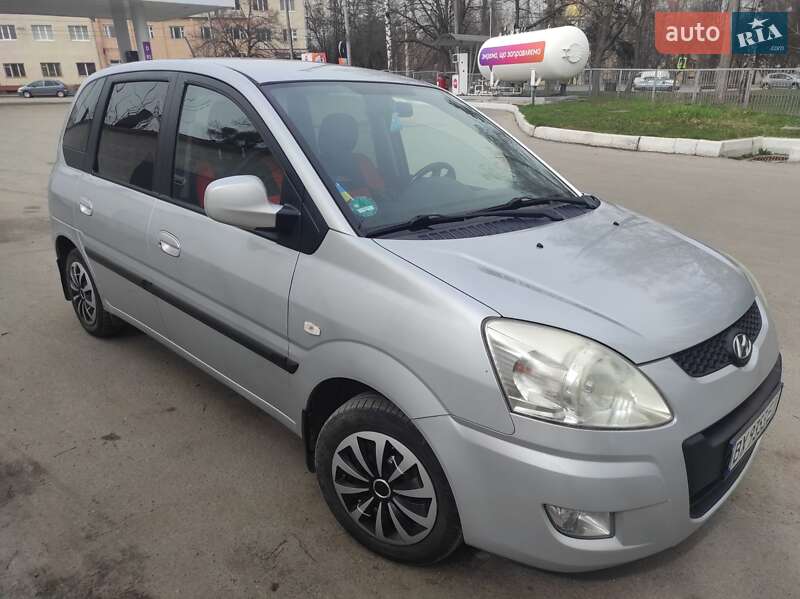 Hyundai Matrix (2008)
