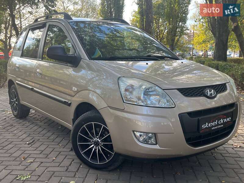 Hyundai Matrix (2010)