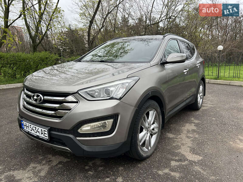 Hyundai Santa fe (2013)