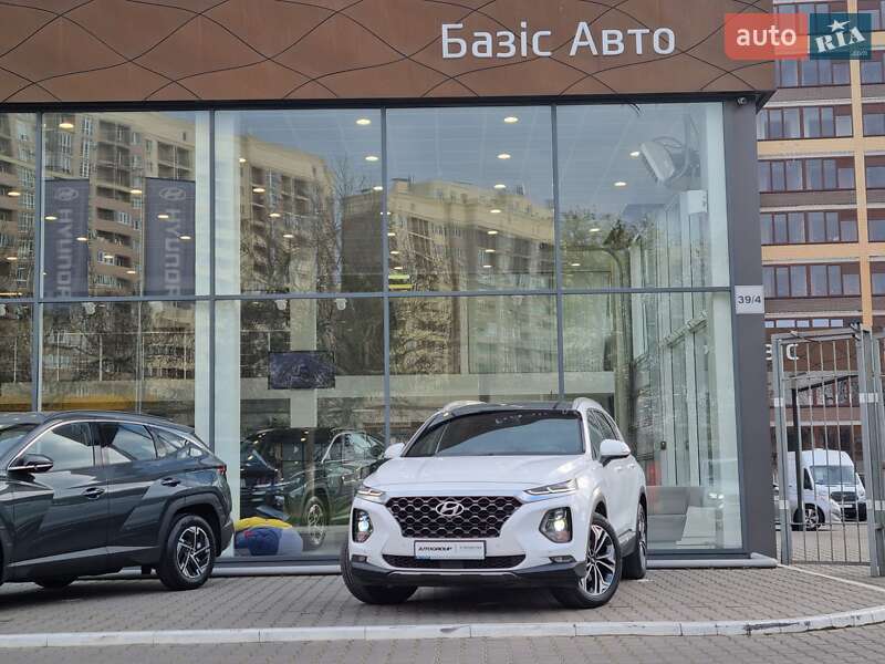 Hyundai Santa fe (2019)