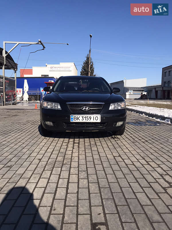 Hyundai Sonata (2007)