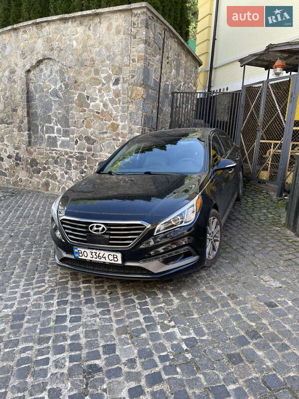 Hyundai Sonata (2015)