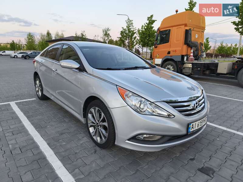 Hyundai Sonata (2014)