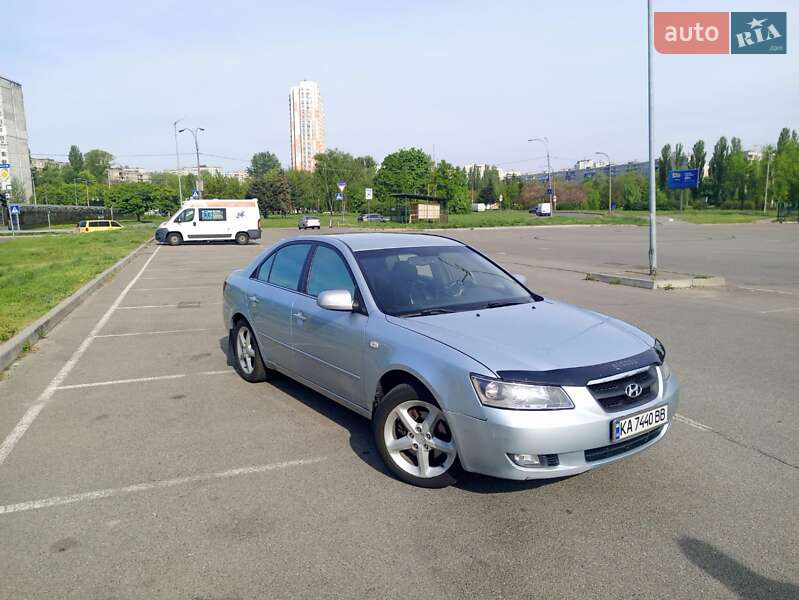 Hyundai Sonata (2007)