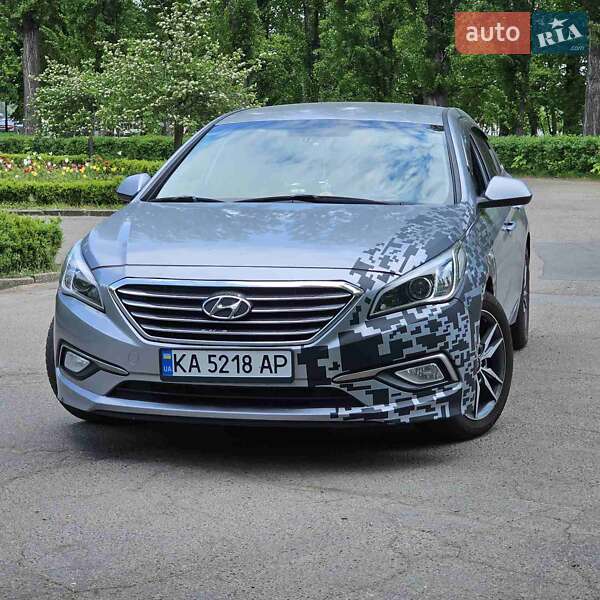 Hyundai Sonata (2016)
