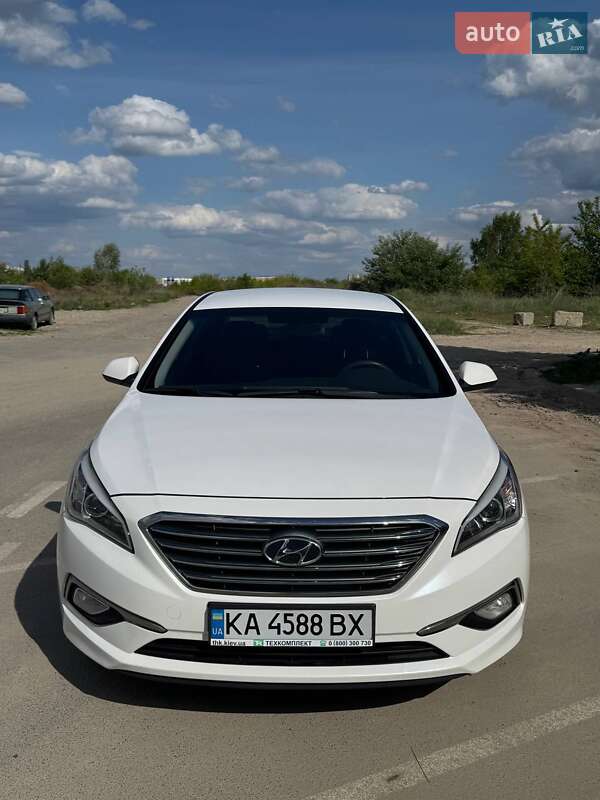 Hyundai Sonata (2016)