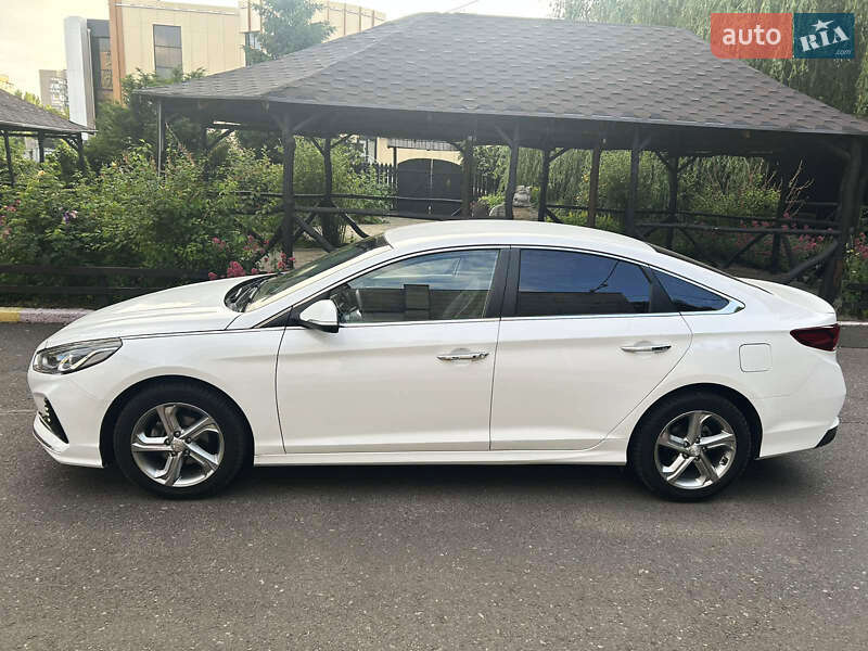 Hyundai Sonata (2017)