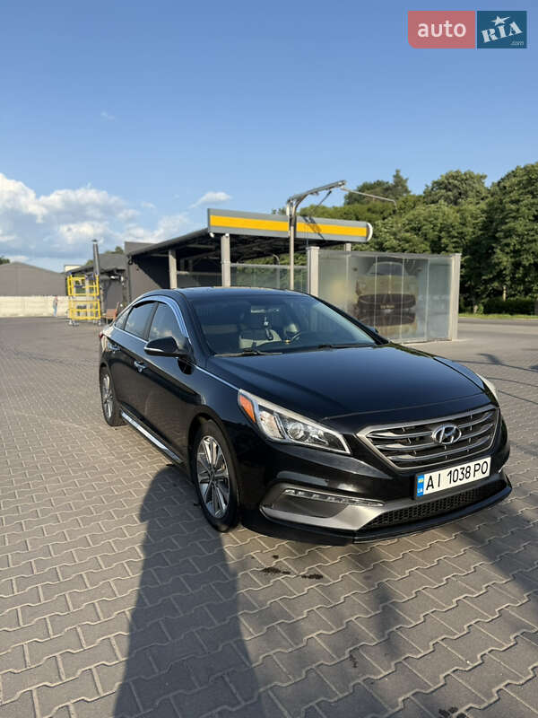 Hyundai Sonata (2015)