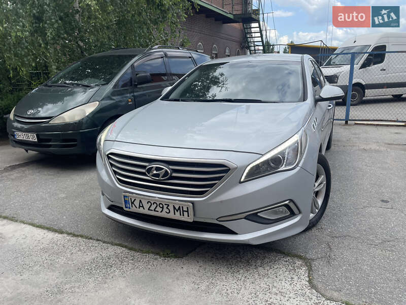 Hyundai Sonata (2016)