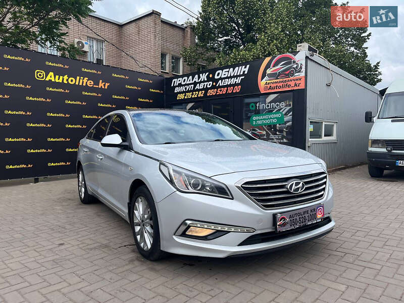 Hyundai Sonata (2014)