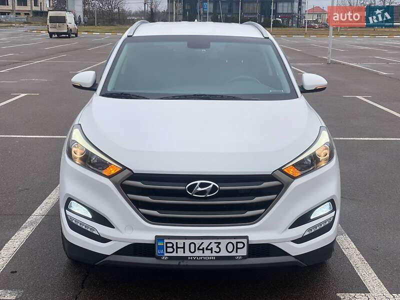 Hyundai Tucson (2016)
