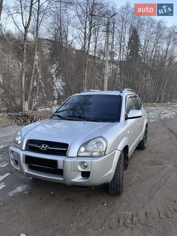 Hyundai Tucson (2004)