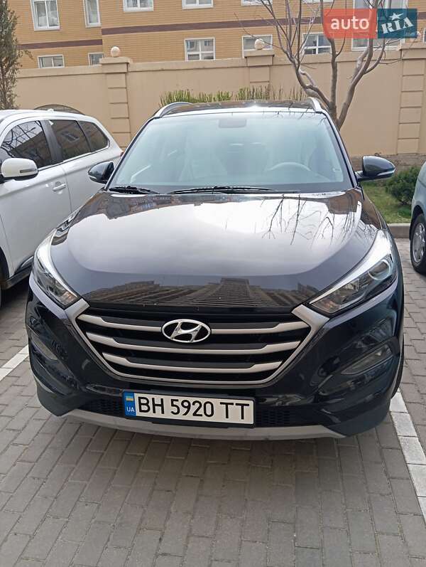 Hyundai Tucson (2016)