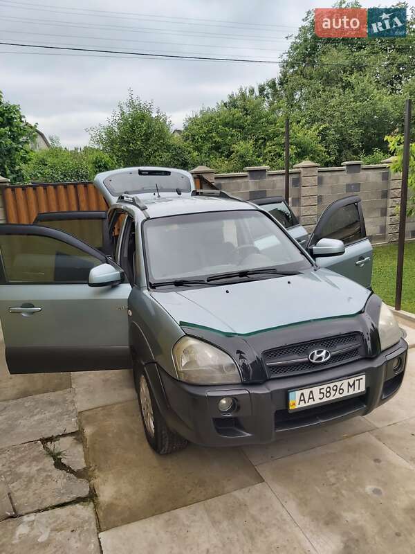 Hyundai Tucson (2006)
