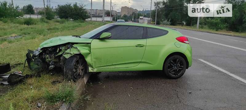 Hyundai Veloster (2013)