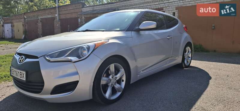 Hyundai Veloster (2012)
