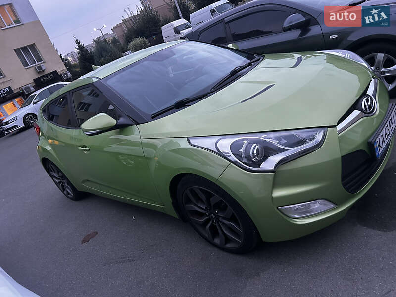 Hyundai Veloster (2012)