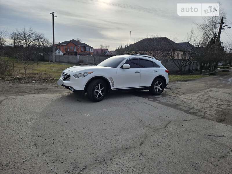 Infiniti Fx 35 (2010)