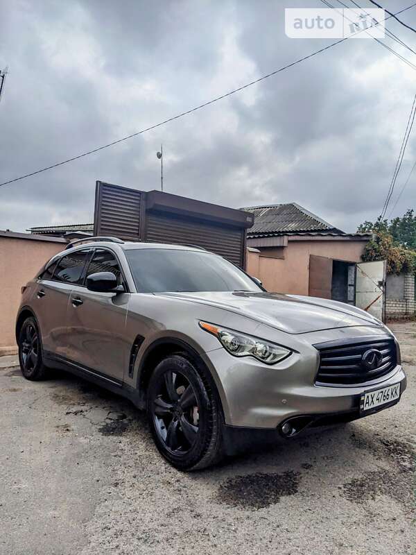 Infiniti Fx 35 (2008)