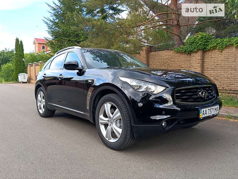 Infiniti Fx 37 (2011)