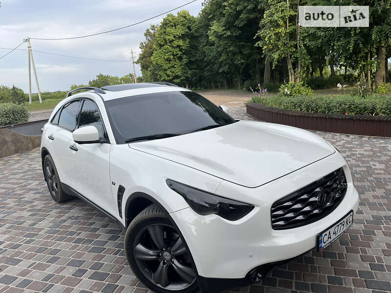 Infiniti Fx37 (2013)