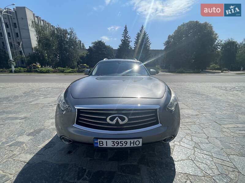Infiniti Fx37 (2012)