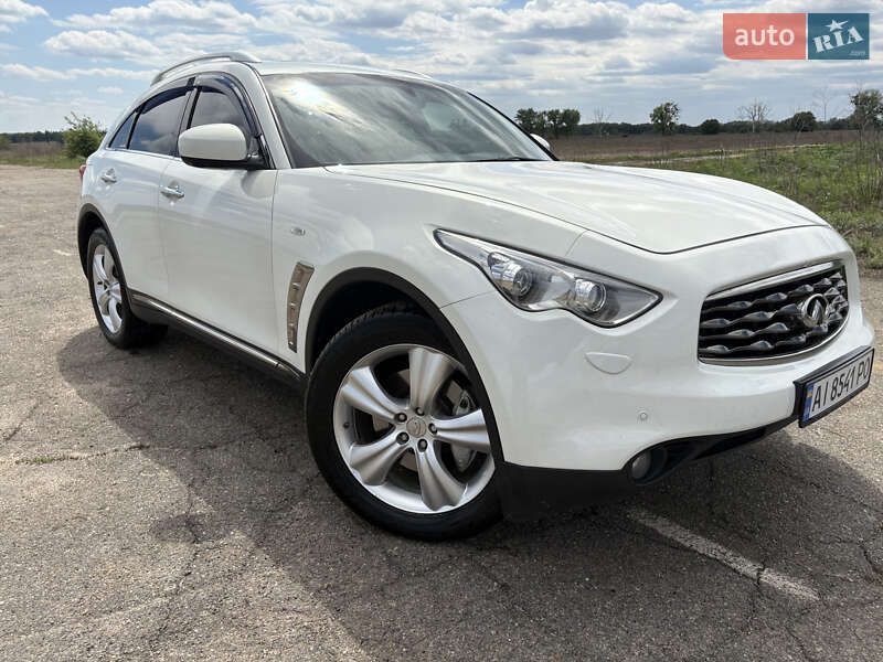 Infiniti Fx 37 (2010)