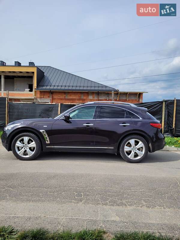 Infiniti Fx 37 (2010)